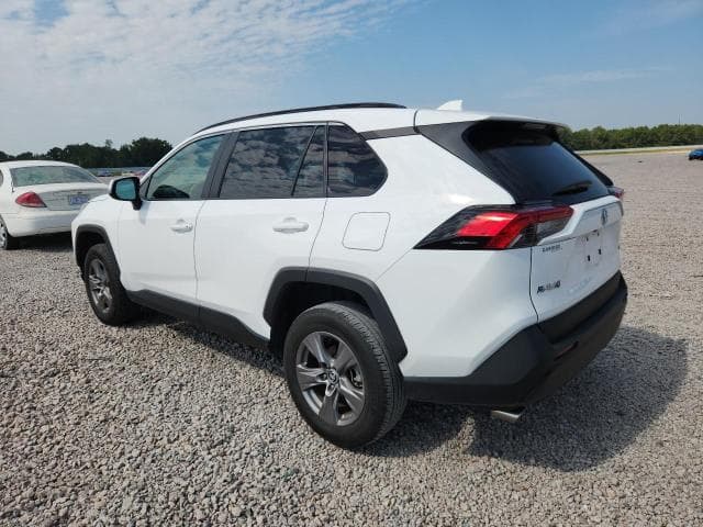 2023 TOYOTA RAV4 XLE 2