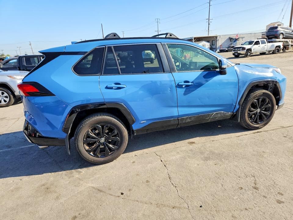 2022 TOYOTA RAV4 SE 3