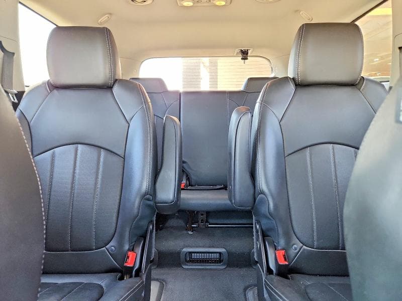 2017 BUICK ENCLAVE 10