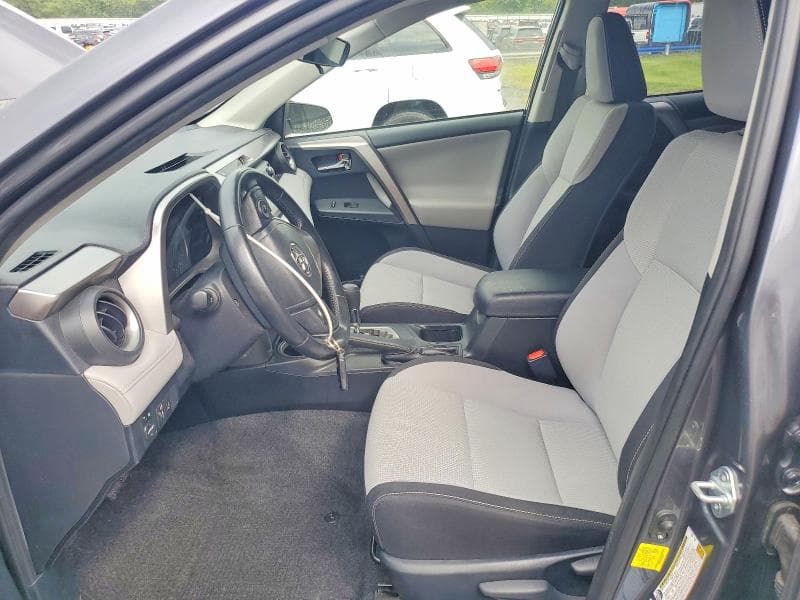 2018 TOYOTA RAV4 XLE 7