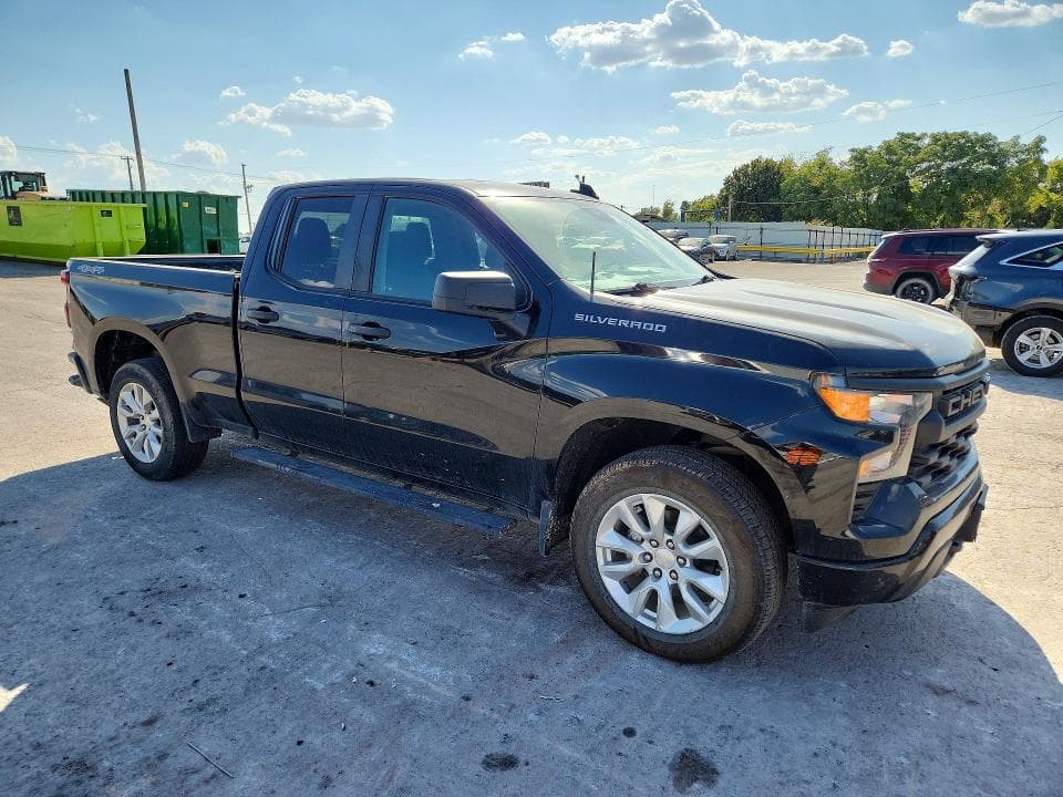 2022 CHEVROLET SILVERADO K1500 CUSTOM 4