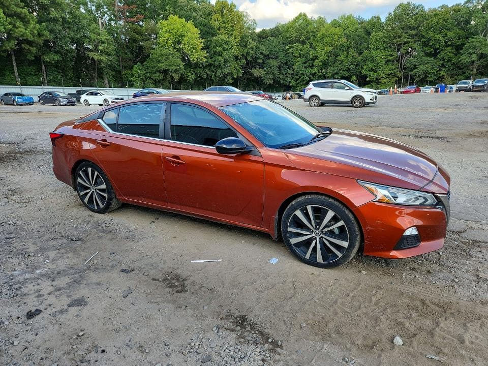 2019 NISSAN ALTIMA SR 4