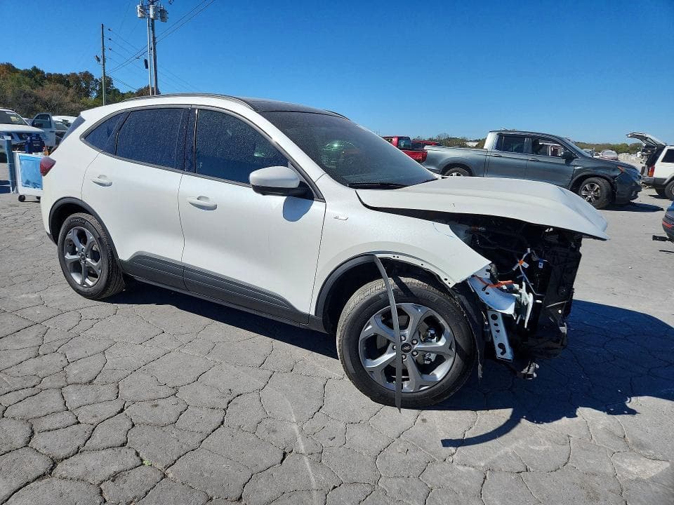 2026 FORD ESCAPE ST LINE SELECT 4