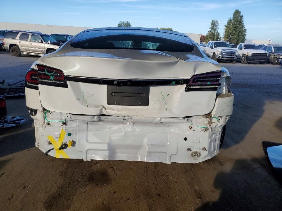 2024 TESLA MODEL S 6