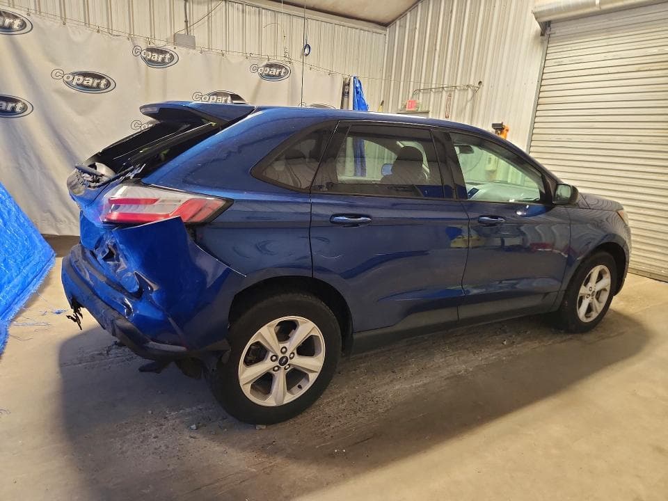 2021 FORD EDGE SE 3