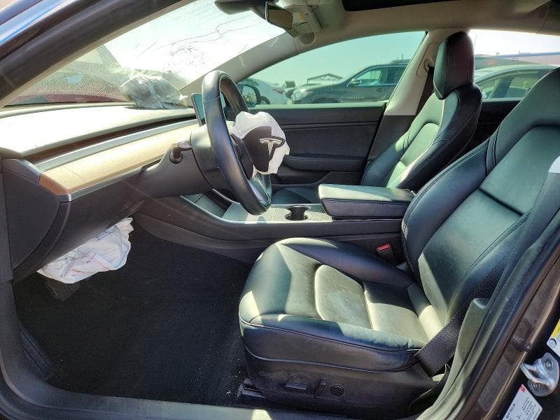 2018 TESLA MODEL 3 7