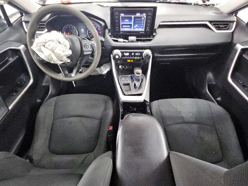 2021 TOYOTA RAV4 LE 8