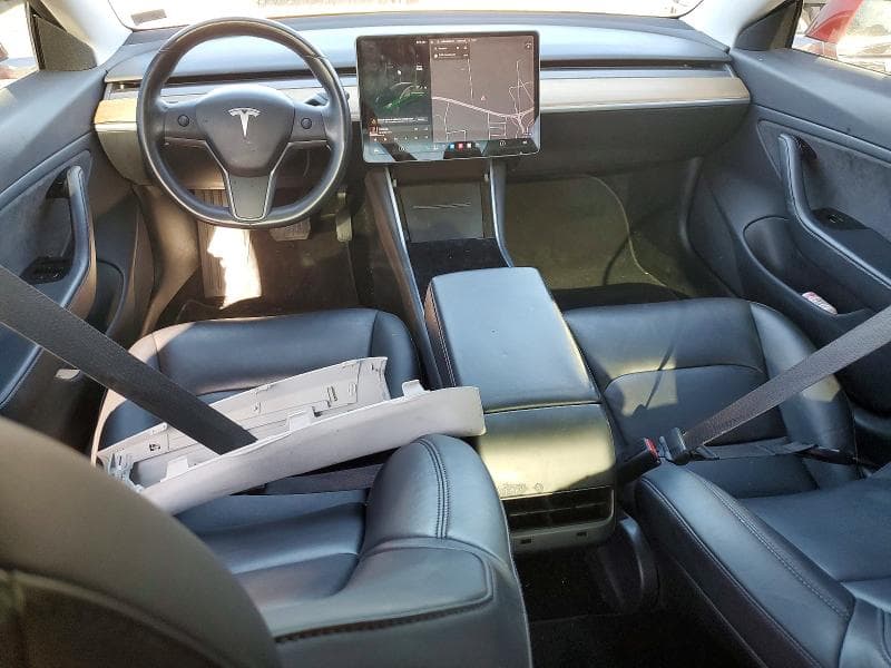 2018 TESLA MODEL 3 8