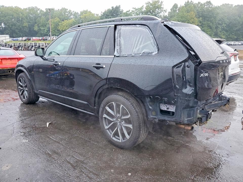 2019 VOLVO XC90 T6 MOMENTUM 2