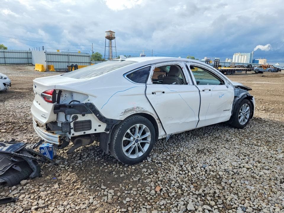 2019 FORD FUSION SEL 3