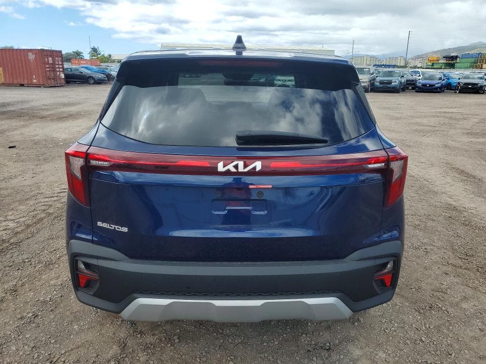 2026 KIA SELTOS LX 6