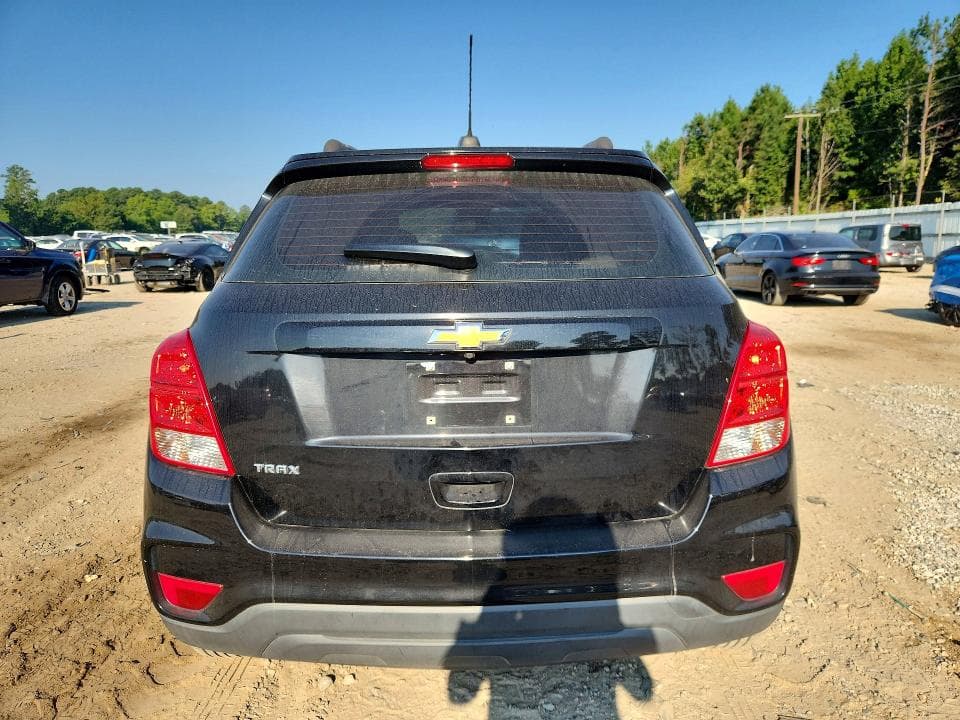 2017 CHEVROLET TRAX LS 6