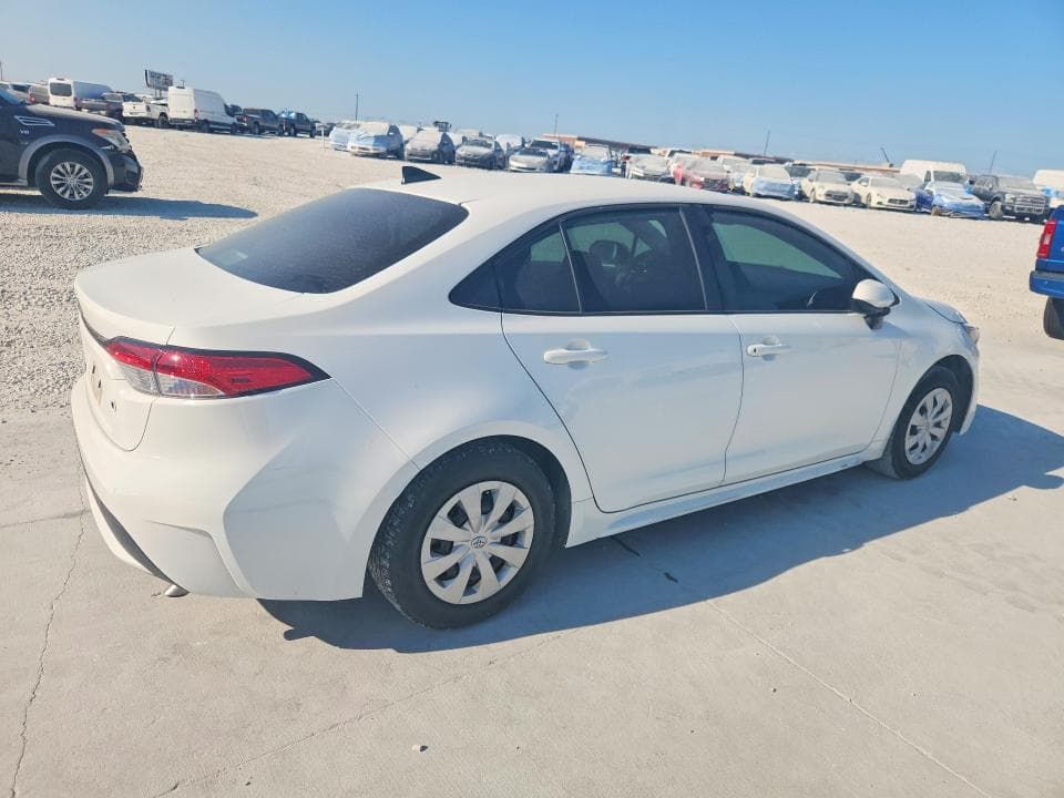 2022 TOYOTA COROLLA L 3