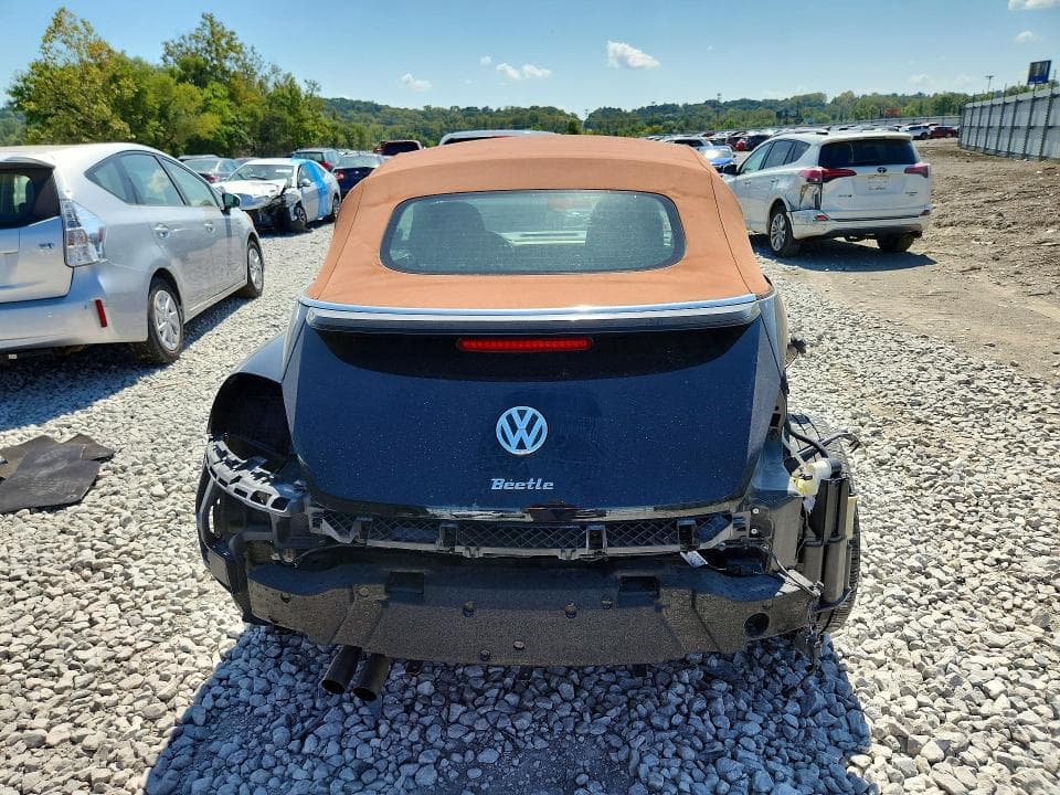 2019 VOLKSWAGEN BEETLE S 6