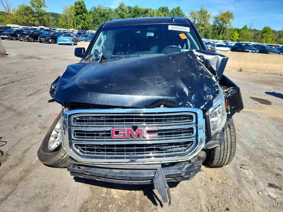 2017 GMC YUKON SLT 5