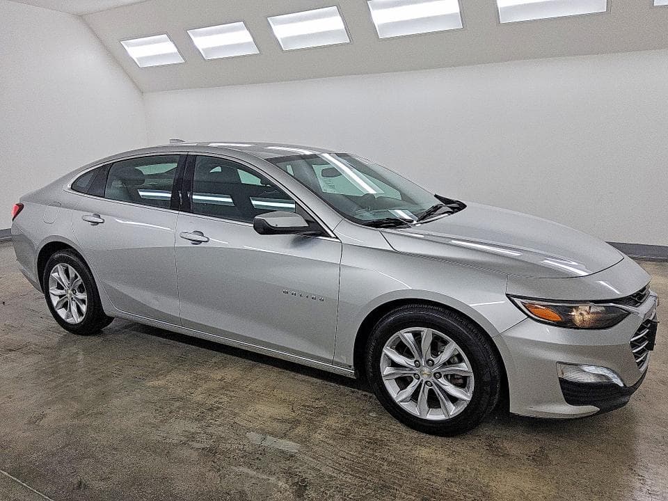 2022 CHEVROLET MALIBU LT 4