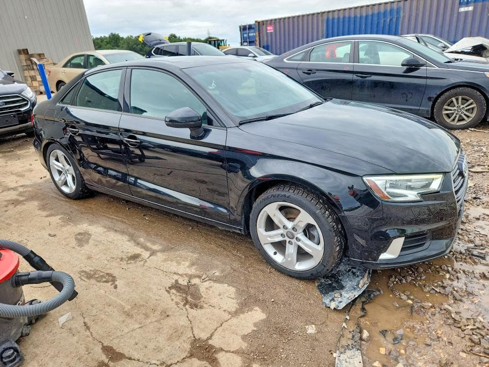 2017 AUDI A3 PREMIUM 4
