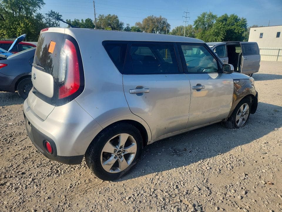 2017 KIA SOUL BASE 3