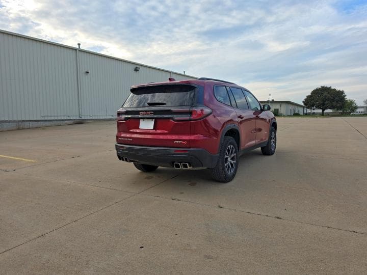 2025 GMC ACADIA AT4 4