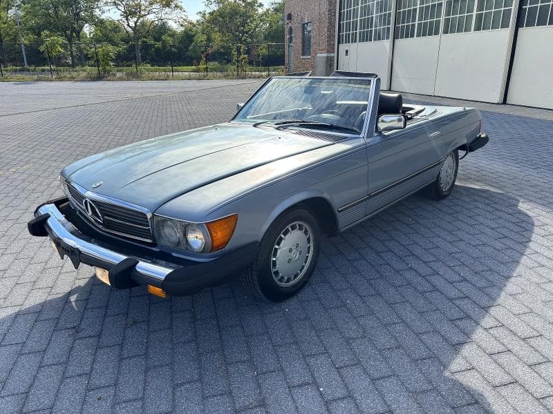 1982 MERCEDES-BENZ 380 SL 2