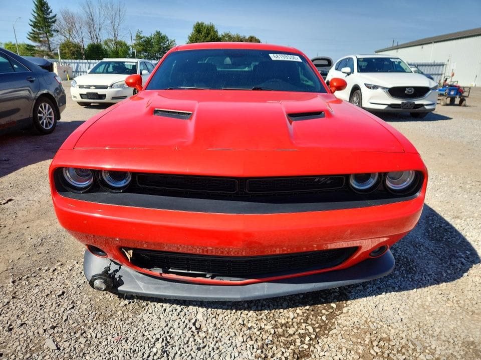 2017 DODGE CHALLENGER SXT 5
