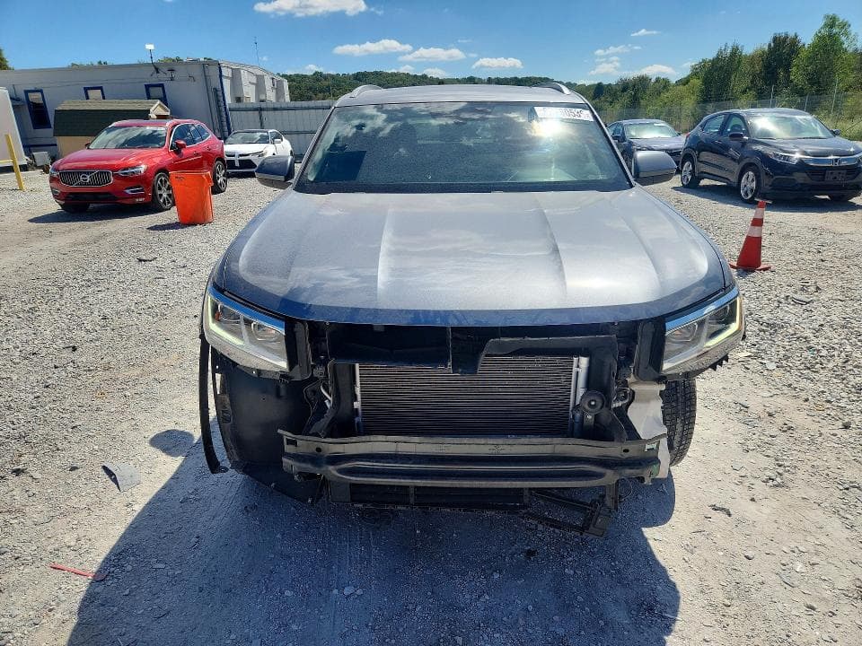 2021 VOLKSWAGEN ATLAS CROSS SPORT SE 5