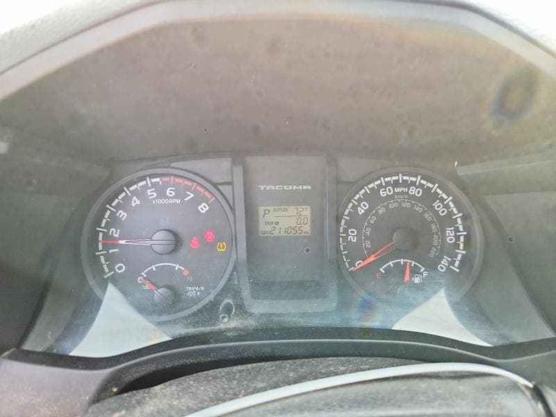 2017 TOYOTA TACOMA SR 9