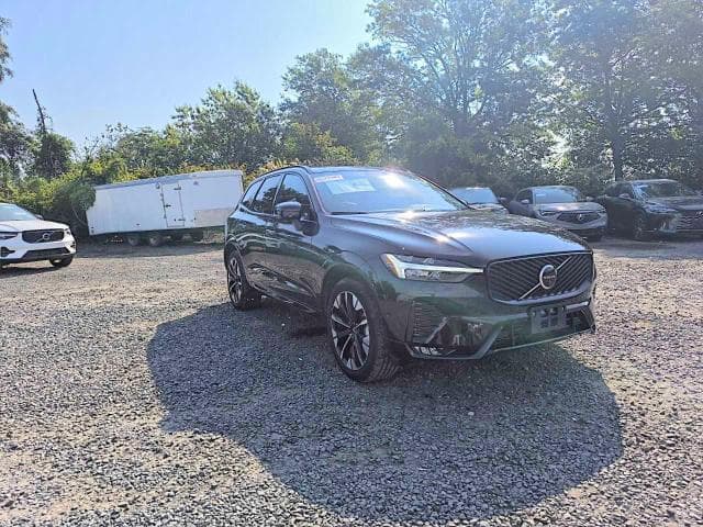 2026 VOLVO XC60 PLUS 3