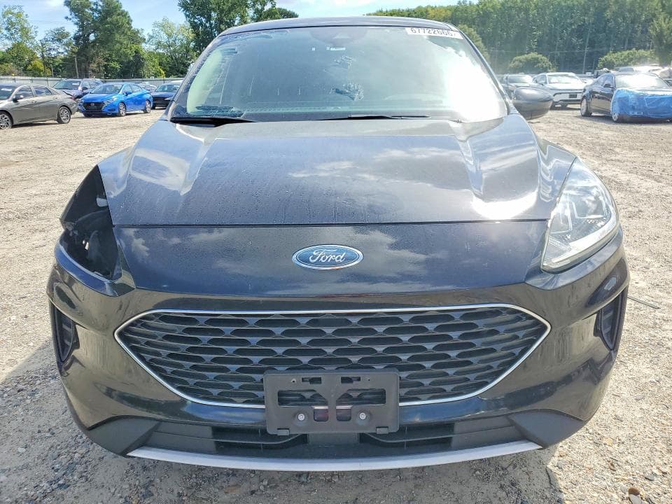 2020 FORD ESCAPE SE 5
