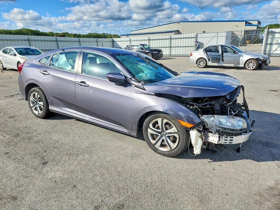 2018 HONDA CIVIC LX 4
