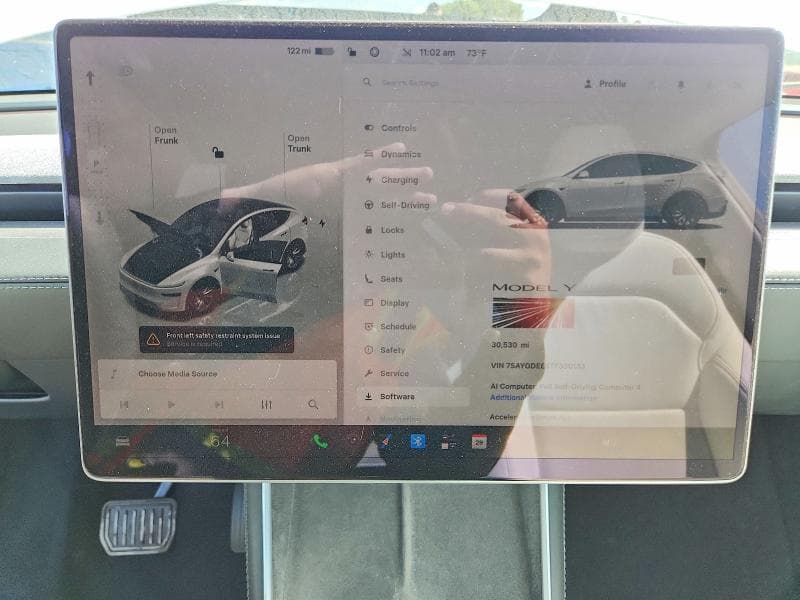 2026 TESLA MODEL Y 9