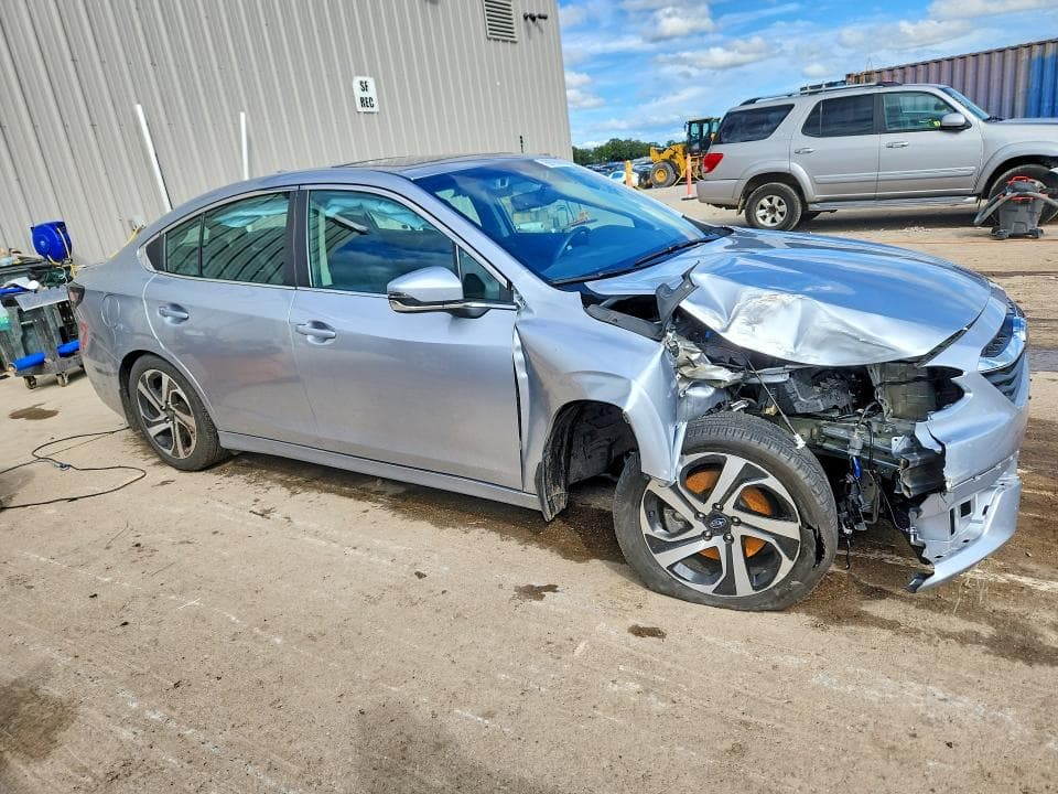 2022 SUBARU LEGACY LIMITED 4