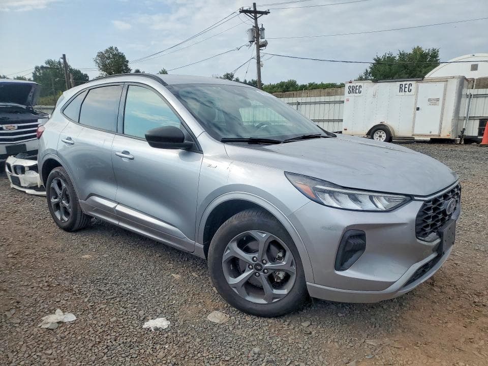 2023 FORD ESCAPE ST LINE 4