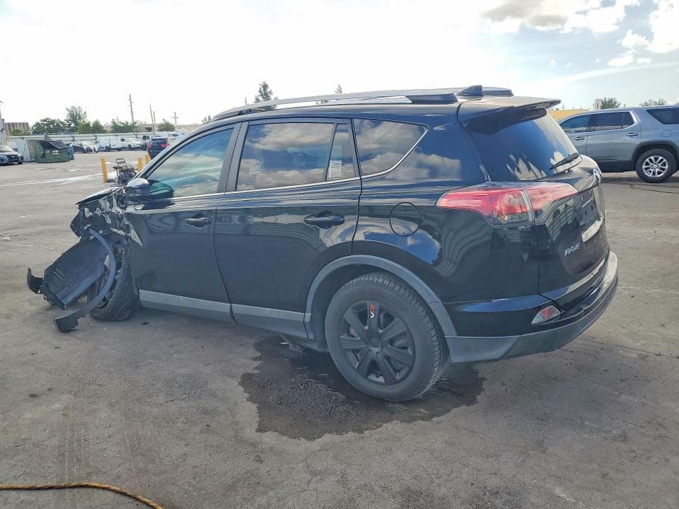 2017 TOYOTA RAV4 LE 2