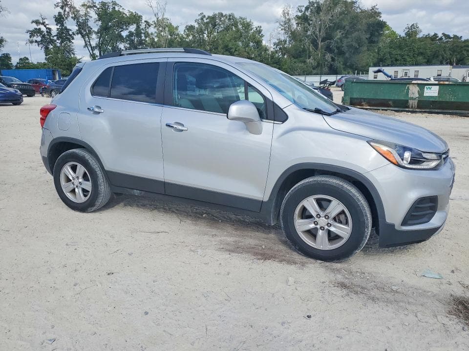 2018 CHEVROLET TRAX 1LT 4