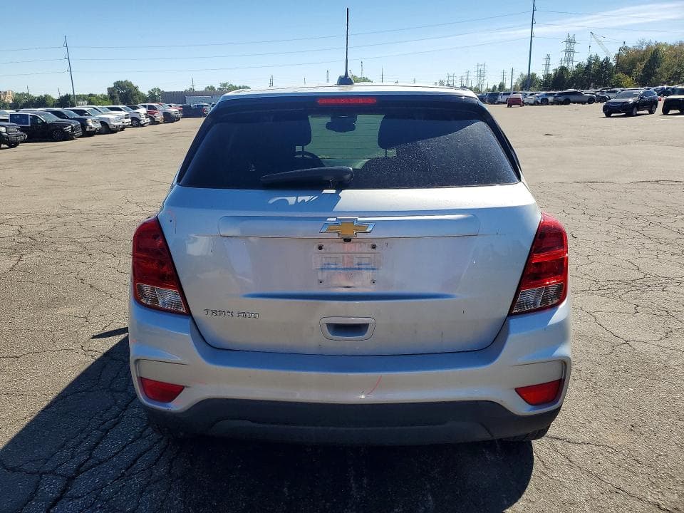 2020 CHEVROLET TRAX LS 6