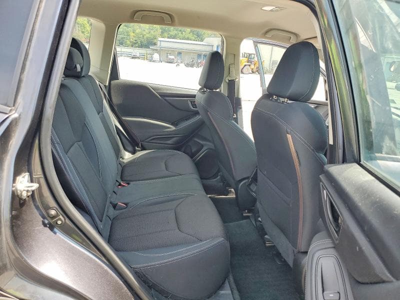 2019 SUBARU FORESTER 11