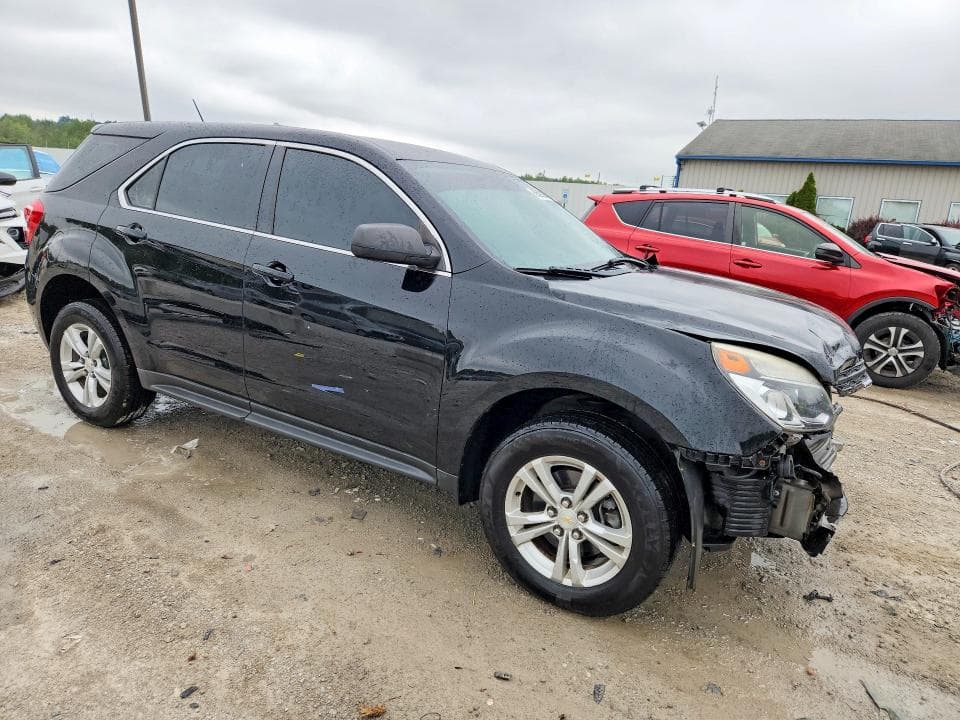 2017 CHEVROLET EQUINOX LS 4