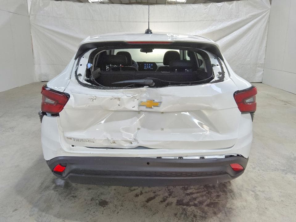 2026 CHEVROLET TRAX LS 6