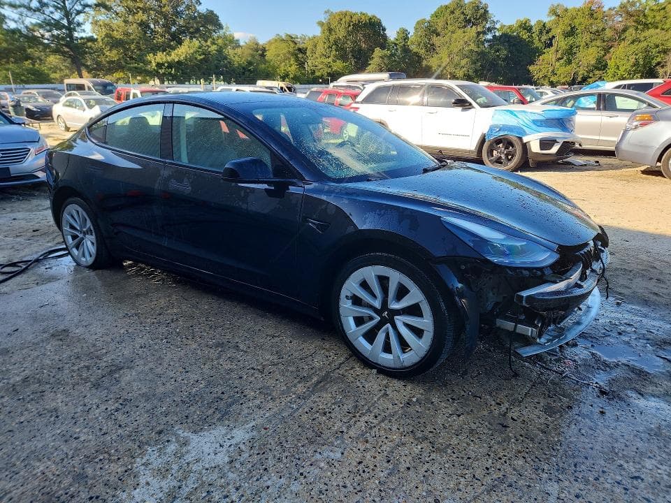 2023 TESLA MODEL 3 4