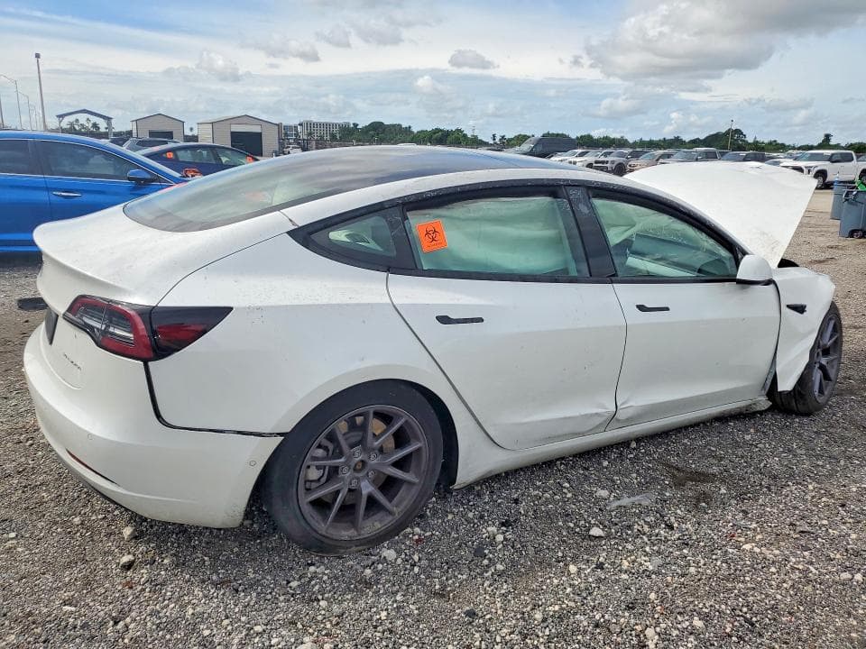 2022 TESLA MODEL 3 3