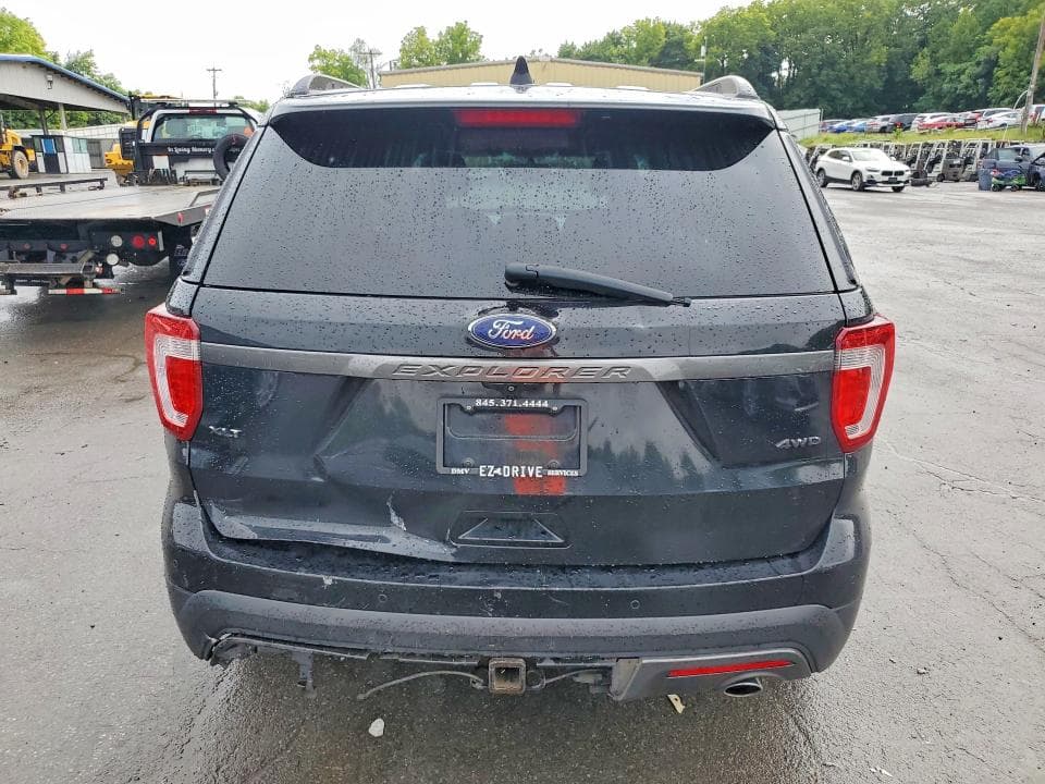 2017 FORD EXPLORER XLT 6