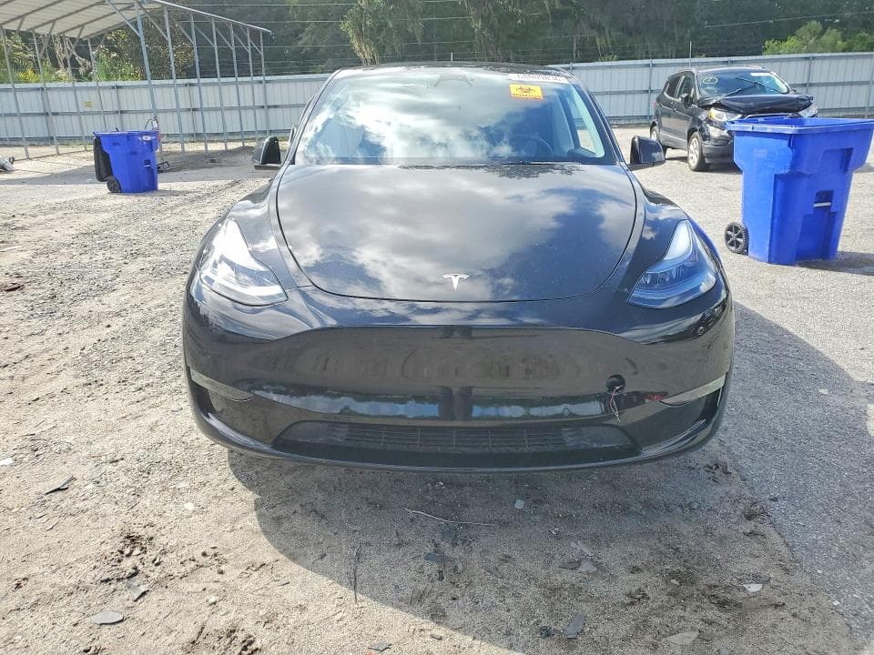 2022 TESLA MODEL Y 5