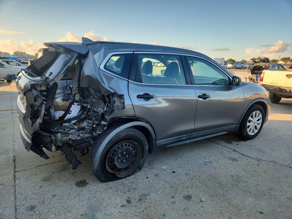 2017 NISSAN ROGUE S 3