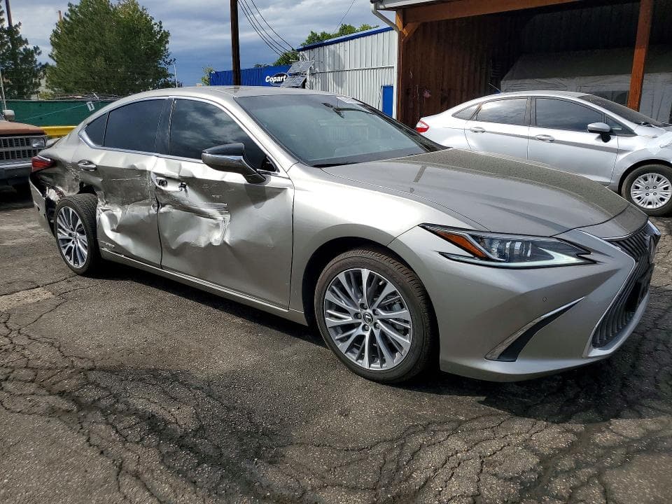 2021 LEXUS ES 300H 4