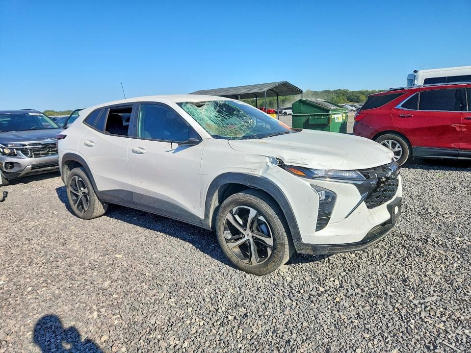 2025 CHEVROLET TRAX 1RS 4