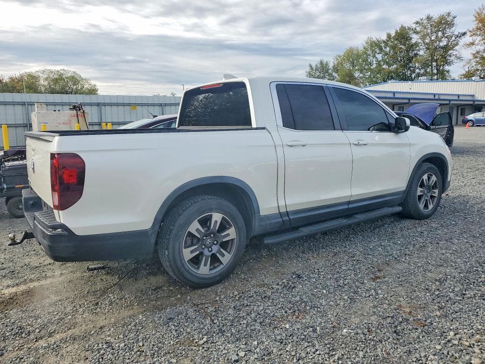 2017 HONDA RIDGELINE RTL 3