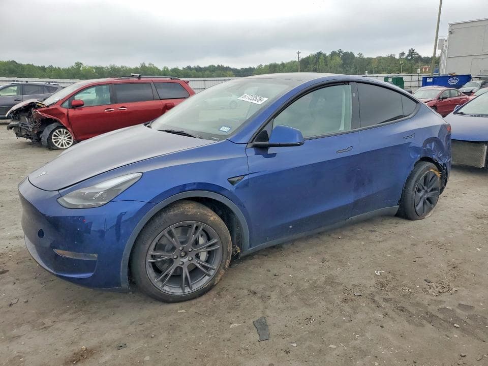 2025 TESLA MODEL Y - 1