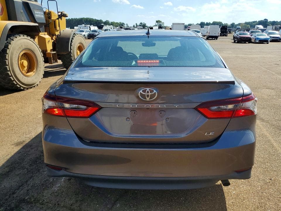 2023 TOYOTA CAMRY LE 6