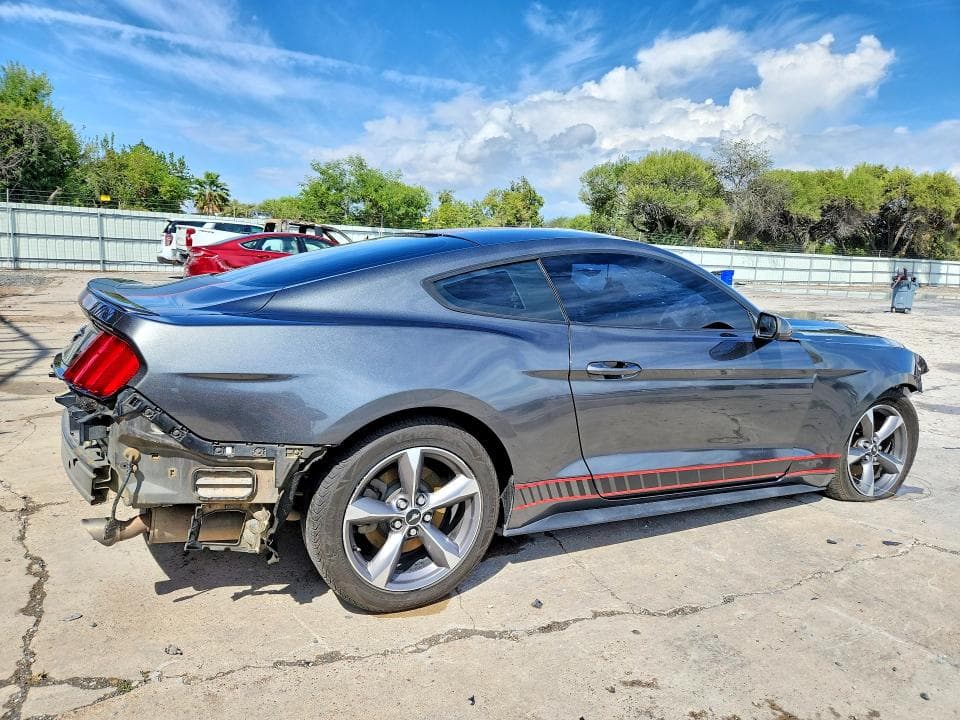 2017 FORD MUSTANG 3
